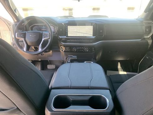 New 2026 Chevrolet Silverado 1500 LT Trail Boss w/ Dark Appearance Package AWD/4WD image 18