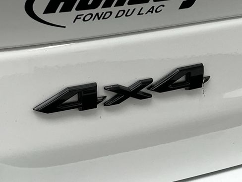 Used 2024 Jeep Grand Cherokee Altitude AWD/4WD image 32