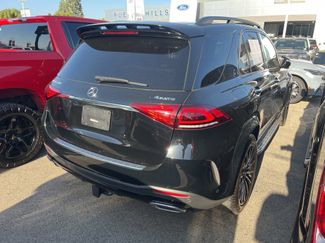 Used 2022 Mercedes-Benz GLE 350 4MATIC w/ AMG Line Exterior video 3