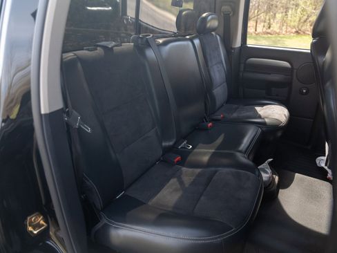 Used 2005 Dodge Ram 1500 Truck 2WD Quad Cab image 40