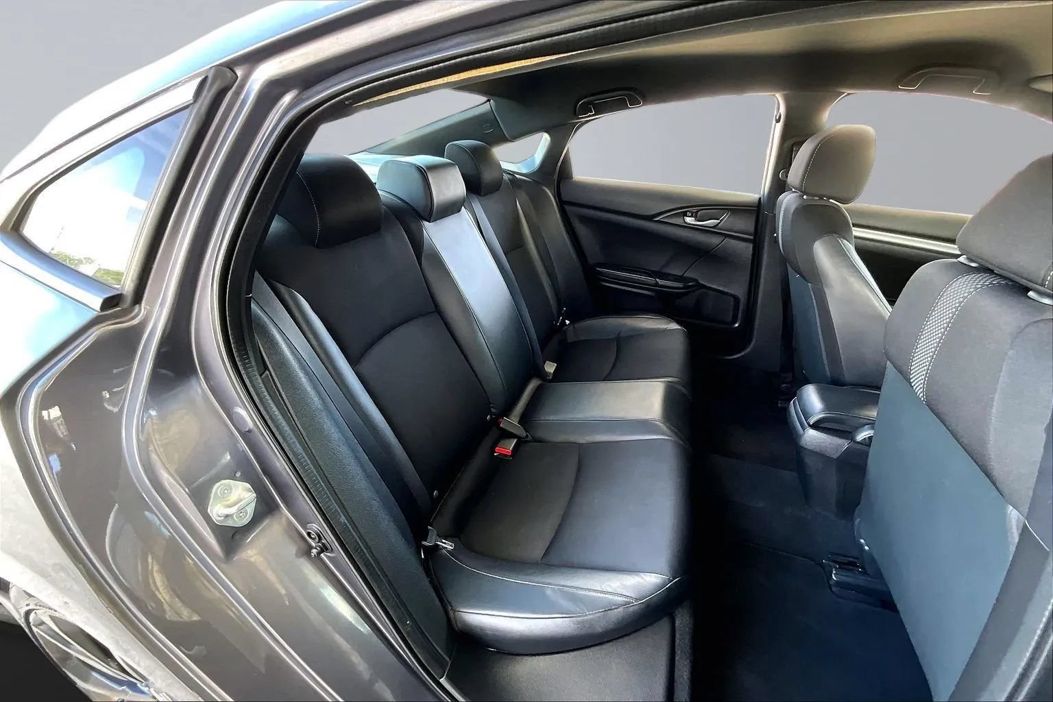 Used 2021 Honda Civic Sport image 22