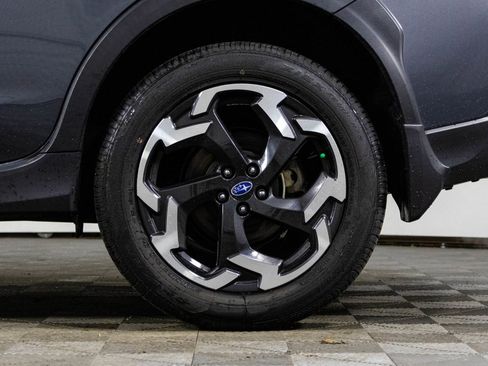 Used 2023 Subaru Crosstrek 2.5i Limited w/ Moonroof Package image 44