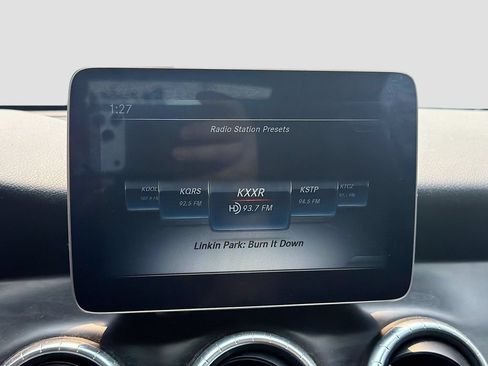 Used 2018 Mercedes-Benz CLA 250 4MATIC image 16
