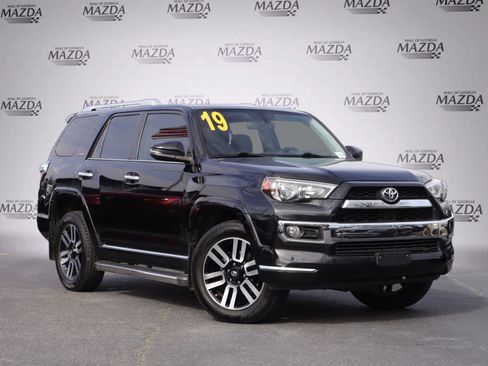 Used 2019 Toyota 4Runner Limited image 2