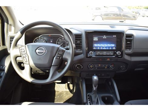 Used 2022 Nissan Frontier S w/ Technology Package image 20