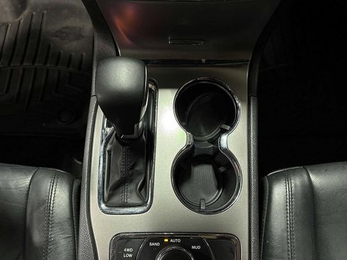 Used 2019 Jeep Grand Cherokee Limited AWD/4WD image 33