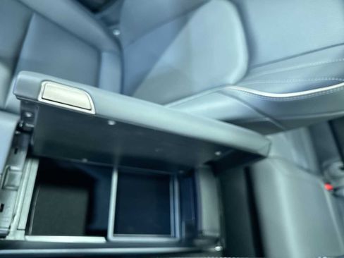 New 2026 Toyota Crown Platinum image 28