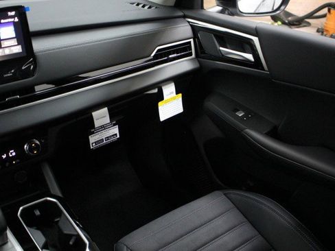 New 2026 Mitsubishi Outlander Trail Edition image 22
