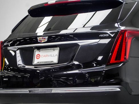 Used 2025 Cadillac XT5 Premium Luxury AWD/4WD image 14