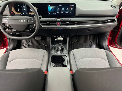 Used 2025 Kia K4 FWD image 38