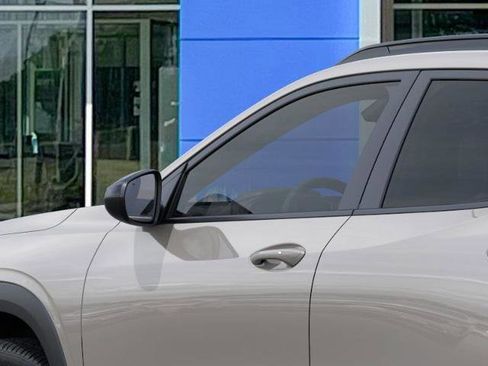 New 2026 Chevrolet Trax RS w/ Driver Confidence Package image 12