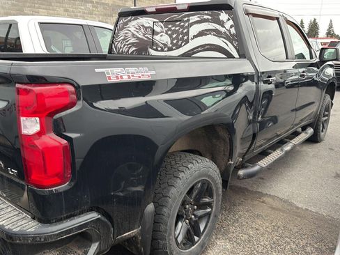 Used 2019 Chevrolet Silverado 1500 LT Trail Boss image 4