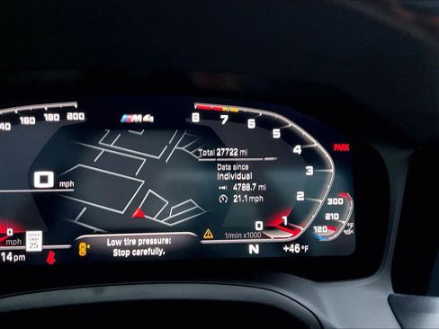 Used 2023 BMW M4 Coupe w/ M Driver's Package image 23