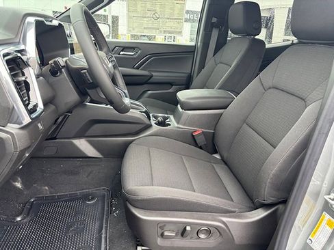 New 2025 GMC Canyon Elevation w/ Convenience Package image 11