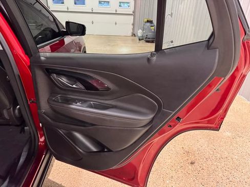 Used 2022 GMC Terrain AT4 w/ Infotainment Package II AWD/4WD image 26