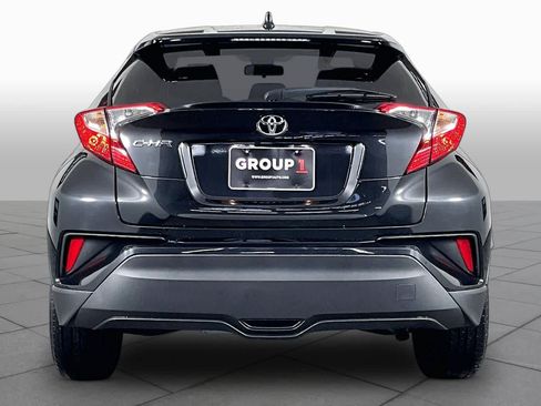 Used 2020 Toyota C-HR LE FWD image 5