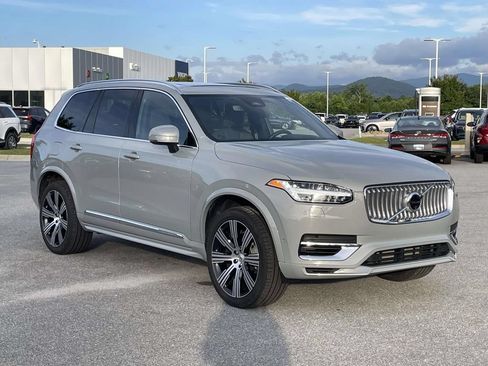 Used 2024 Volvo XC90 T8 Ultimate w/ Protection Package Premier AWD/4WD image 1