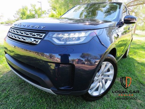 Used 2018 Land Rover Discovery HSE image 1