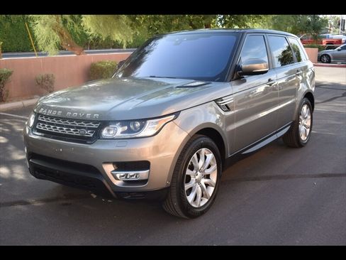 Used 2017 Land Rover Range Rover Sport HSE AWD/4WD image 3