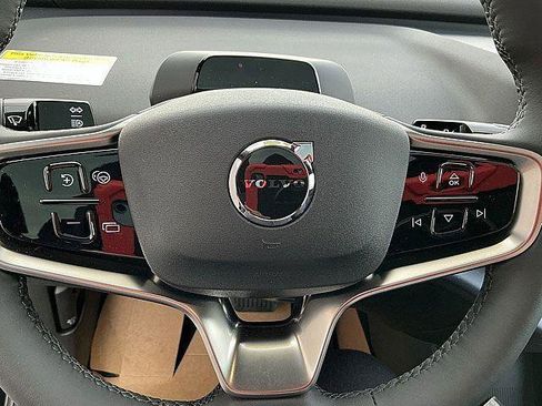 New 2026 Volvo EX30 Cross Country Ultra w/ Protection Package Premier AWD/4WD image 20