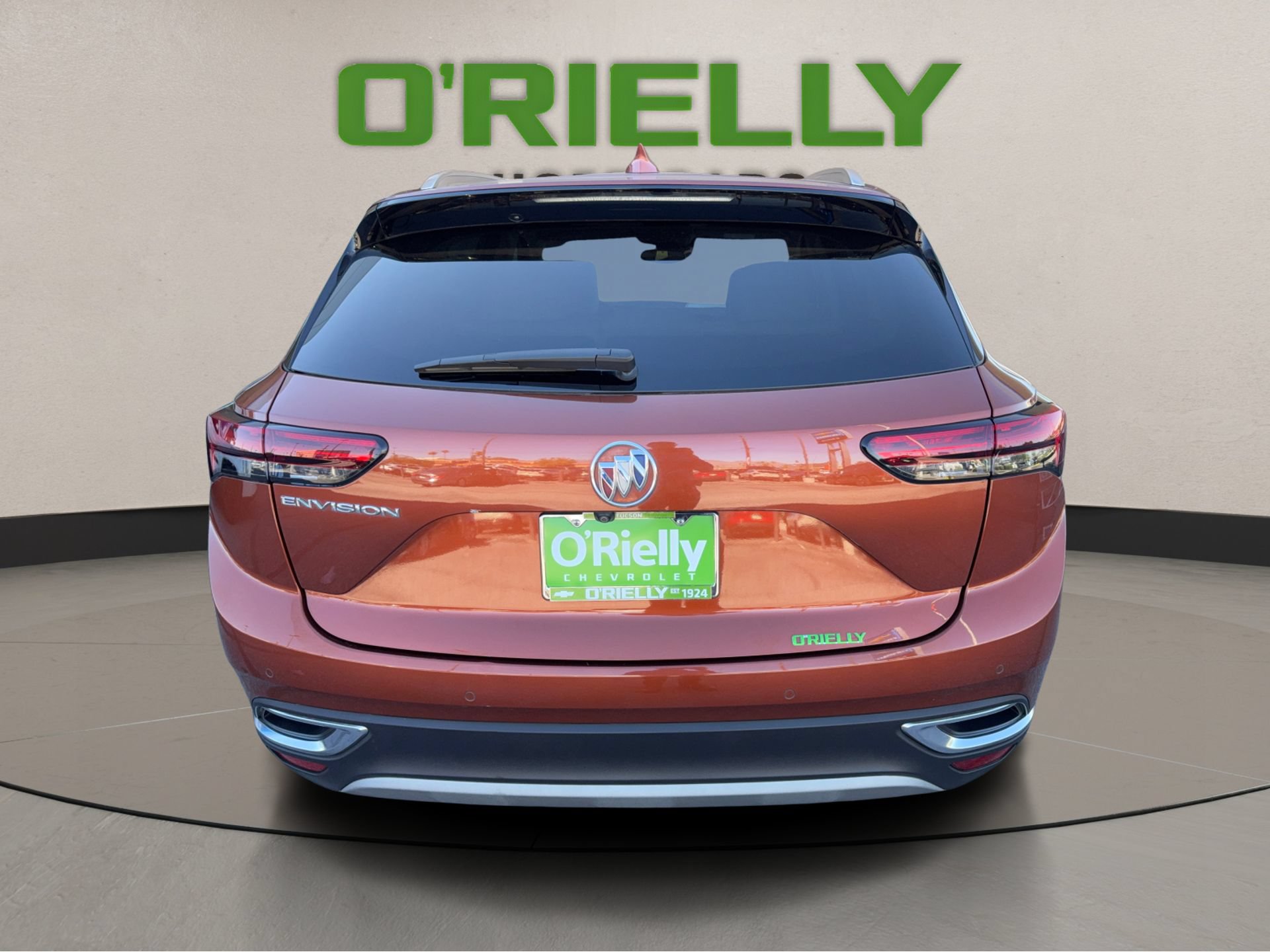 Used 2021 Buick Envision Essence w/ Technology Package I FWD image 5