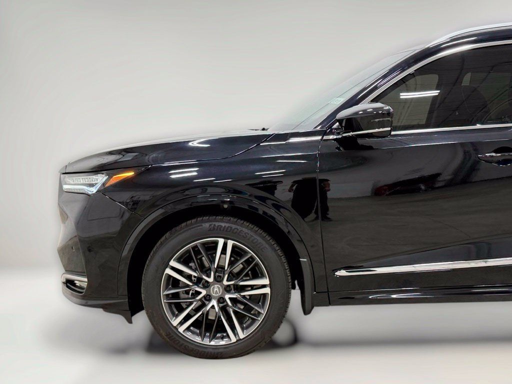 Used 2025 Acura MDX w/ Advance Package AWD/4WD image 13