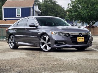 Used 2019 Honda Accord Touring video 1