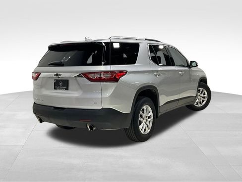 Used 2018 Chevrolet Traverse LT AWD/4WD image 4