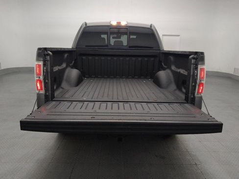 Used 2014 Ford F150 Platinum RWD image 29