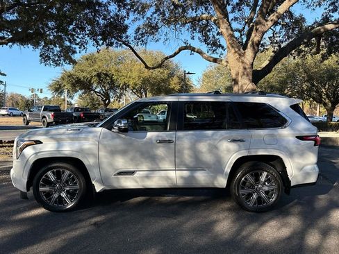 Used 2025 Toyota Sequoia Capstone image 2