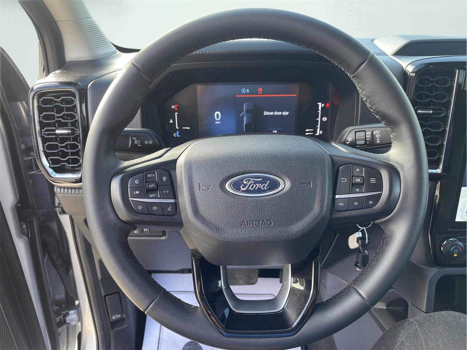 Used 2024 Ford Ranger XLT w/ Technology Package AWD/4WD image 39