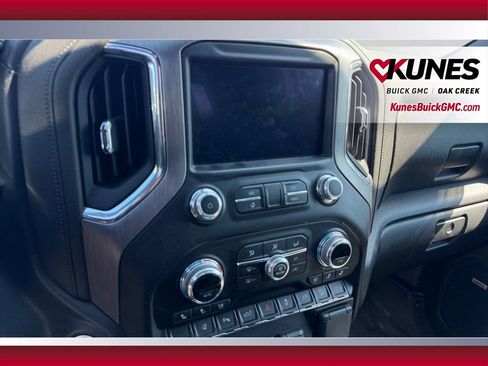 Used 2022 GMC Sierra 3500 Denali w/ Denali Ultimate Package AWD/4WD image 26