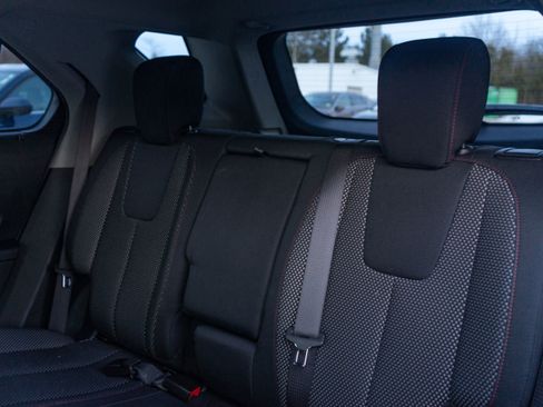 Used 2016 Chevrolet Equinox LT w/ Convenience Package image 23