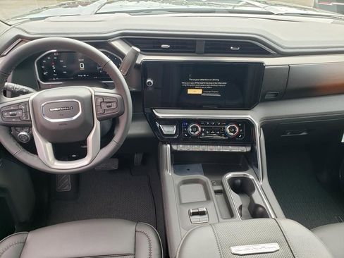 New 2026 GMC Sierra 3500 Denali w/ Technology Package image 9