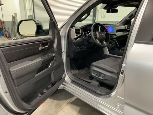 New 2026 Toyota Tundra SR5 image 9