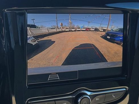 Used 2023 Chevrolet Traverse LS AWD/4WD image 25
