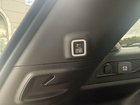 New 2025 Jeep Grand Cherokee Laredo X image 15