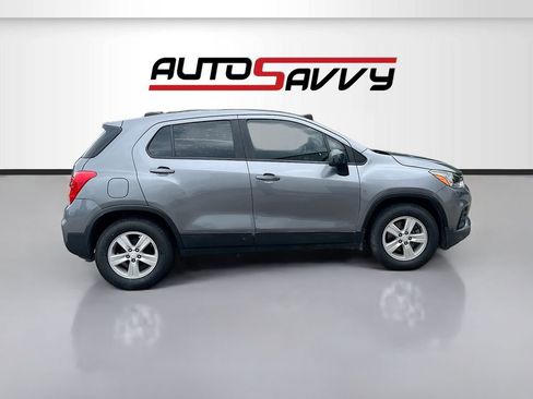 Used 2020 Chevrolet Trax LS FWD image 8