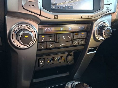 Used 2014 Toyota 4Runner Limited AWD/4WD image 16