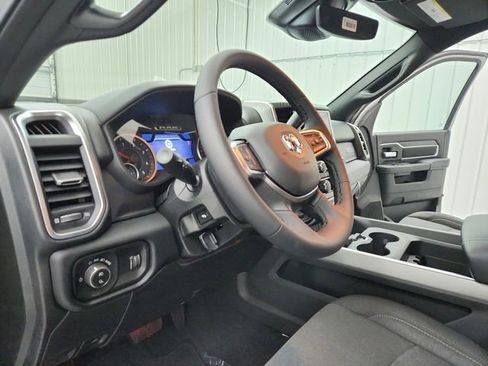 New 2026 RAM 2500 Big Horn AWD/4WD image 10
