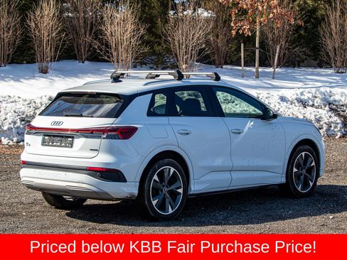 Used 2022 Audi Q4 e-tron Premium Plus AWD/4WD image 8