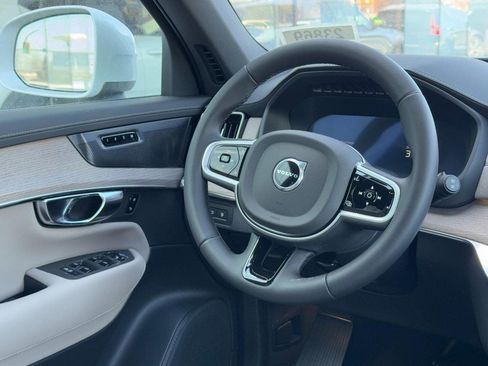 New 2026 Volvo XC90 T8 Plus w/ Protection Package Premier image 7