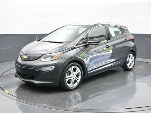 Used 2020 Chevrolet Bolt LT FWD image 8