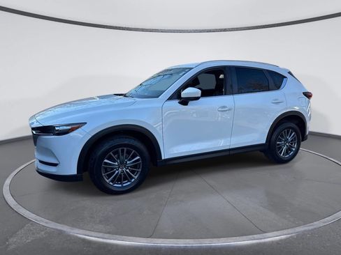 Used 2017 MAZDA CX-5 Touring w/ Preferred Equipment Package FWD image 1