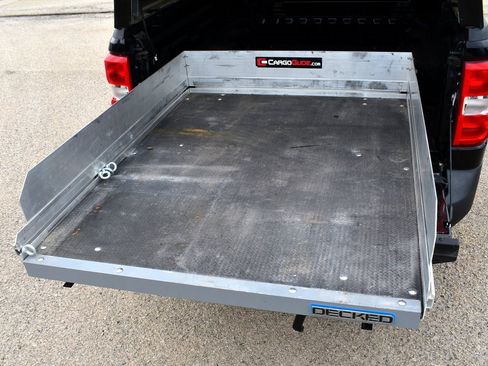 Used 2022 Ford Maverick XL image 12