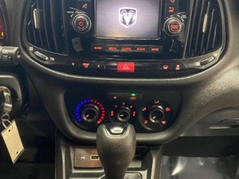 Used 2022 RAM ProMaster City Wagon image 25