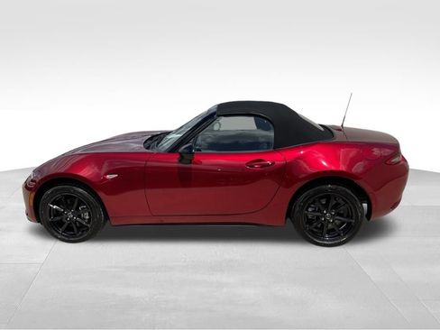Used 2025 MAZDA MX-5 Miata Sport RWD image 8