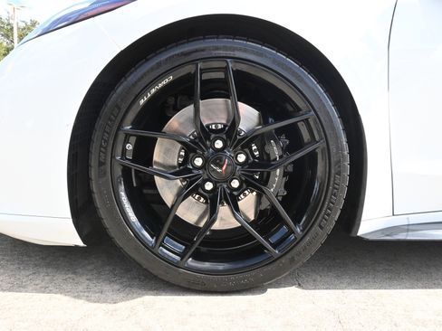 Used 2025 Chevrolet Corvette Z06 w/ Battery Protection Package image 27