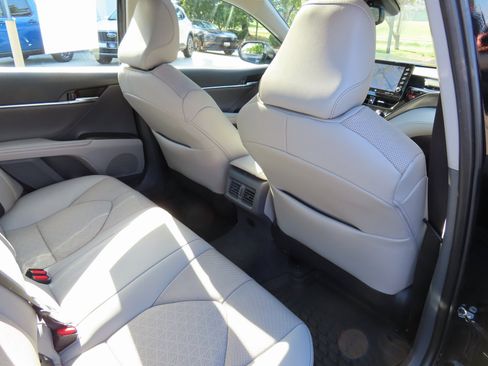 Used 2024 Toyota Camry XSE w/ Navigation Package image 37