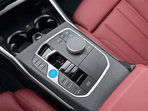 Certified 2025 BMW i4 xDrive40i w/ Premium Package image 26